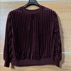 Simply Vera VeraWang women’s Sz S Deep Burgundy plush faux fur pullover Sweater